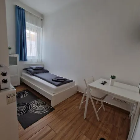 Altair Airport Apartment Vecses