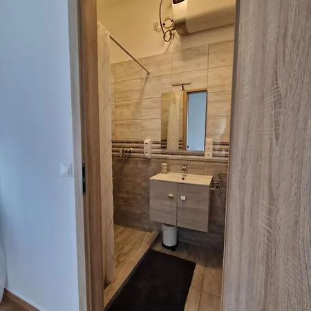 Altair Airport Apartment