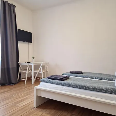 Apartment Altair Airport